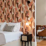Ando Living - Flores 200 House ポルト