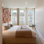 Ando Living - Flores 200 House ポルト