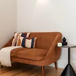 Ξενοδοχείο με διαμερίσματα Ando Living - Flores 200 House Πόρτο