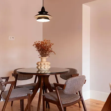 Ando Living - Flores House *