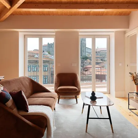 Ando Living - Flores House Porto