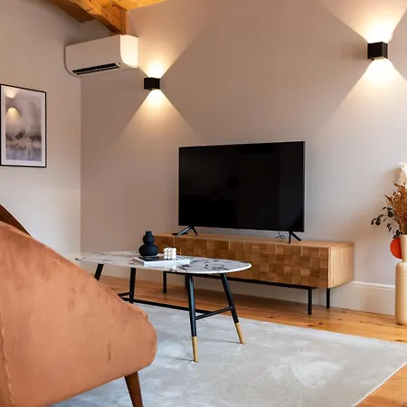 Apartment Ando Living - Flores House