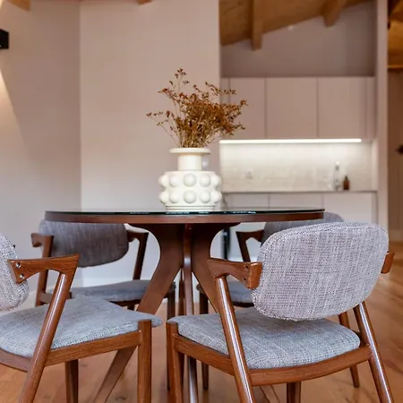 Ando Living - Flores House Porto