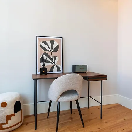 Ando Living - Flores 200 House 아파트 포르투
