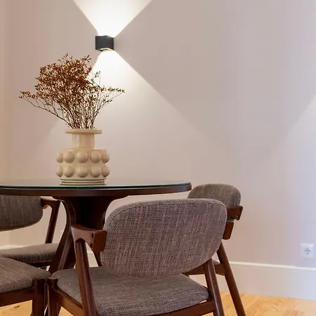 Ando Living - Flores House Apartment Porto
