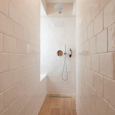 Ando Living - Flores 200 House شقة بورتو