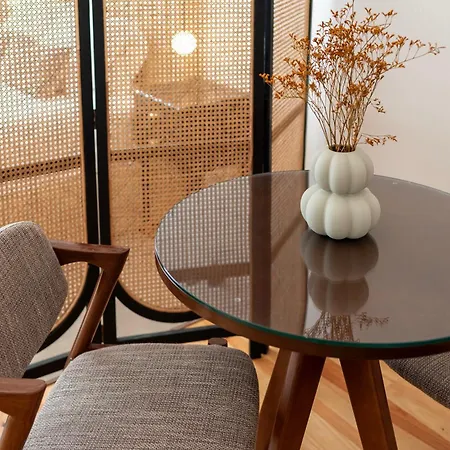 Ando Living - Flores 200 House פורטו