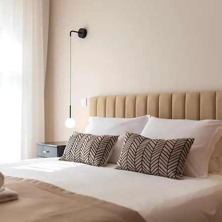 Ando Living - Flores 200 House פורטו