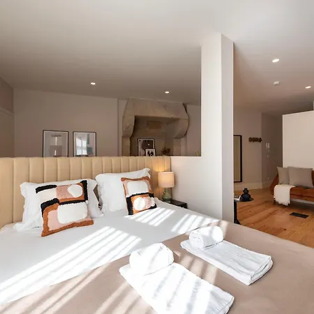 شقة Ando Living - Flores 200 House *