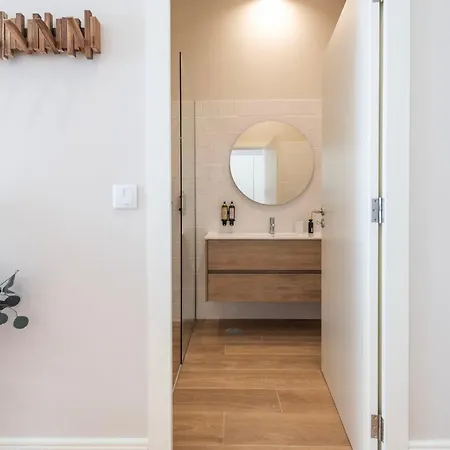 Ando Living - Flores 200 House Appartamento