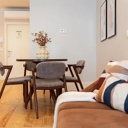 Ando Living - Flores 200 House Appartamento Oporto