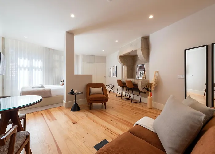 Ando Living - Flores 200 House