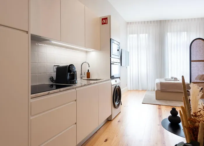 아파트 Ando Living - Flores 200 House