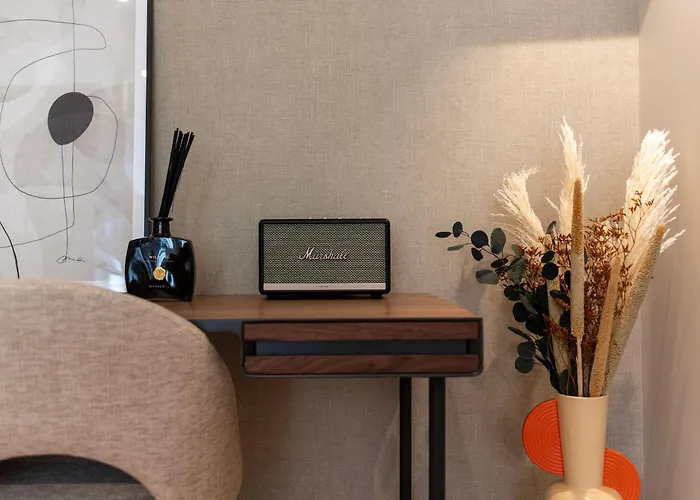 아파트 Ando Living - Flores 200 House *