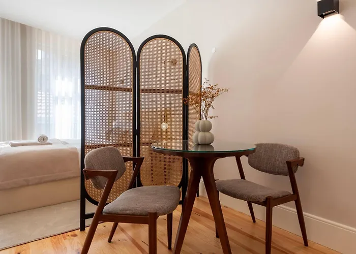 Ando Living - Flores 200 House