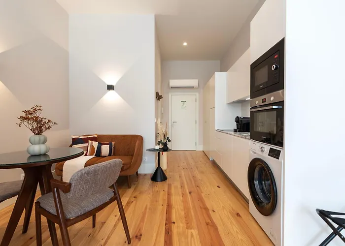 Ando Living - Flores 200 House 아파트 포르투