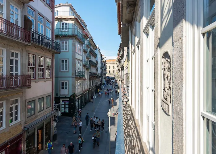 Aparthotel Ando Living - Flores 200 House Oporto