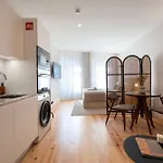 아파트호텔 Ando Living - Flores 200 House 포르투
