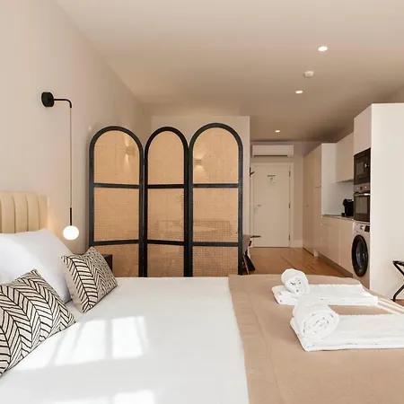 Ando Living - Flores 200 House 4*