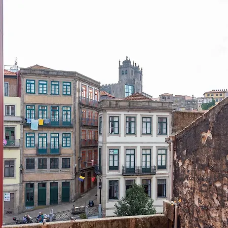 Ando Living - Flores 200 House Apartmanhotel Porto