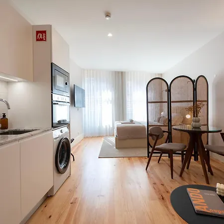 Apartmanhotel Ando Living - Flores 200 House Porto