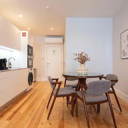 Ando Living - Flores 200 House * Porto