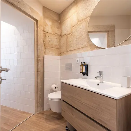 Appartement Ando Living - Flores 200 House *